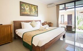 Blanjong Homestay By Ecommerceloka